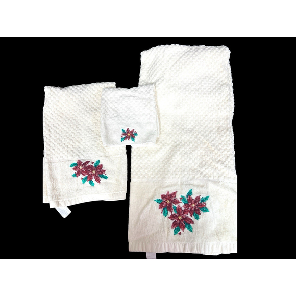 Embroidered Christmas Guest Towels Set 3 Pc Bathroom Cream Poinsettias - Picture 1 of 5